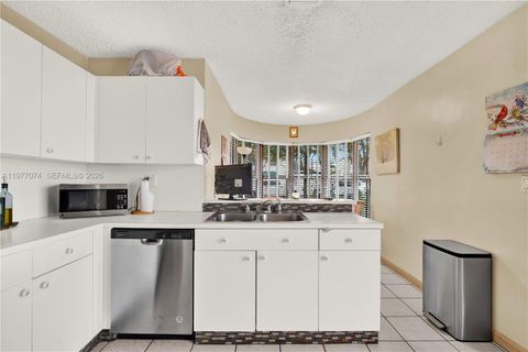 Tiny photo for 10528 SW 118th Pl, Miami, FL 33186 (MLS # A11977074)