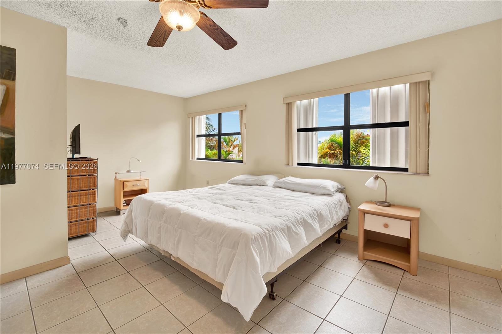 4TH AMEND PLAT OF THE MIS - Residential