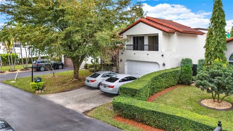 10528 SW 118th Pl Miami FL 33186