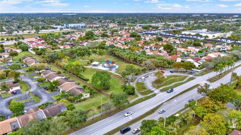 Tiny photo for 10528 SW 118th Pl, Miami, FL 33186 (MLS # A11977074)