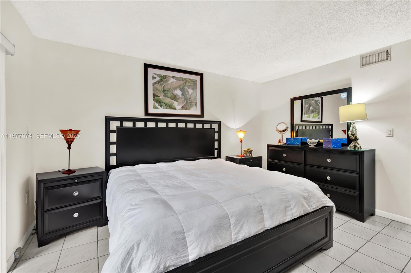 4TH AMEND PLAT OF THE MIS - Residential