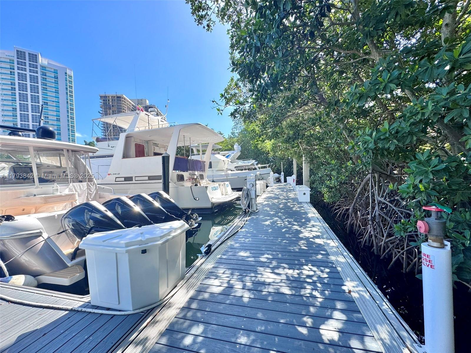 MYSTIC POINTE MARINA COND - Land