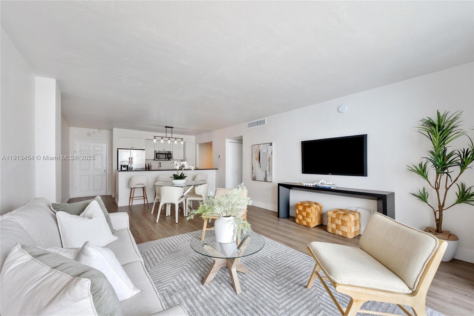 10350 W Bay Harbor Dr 10K