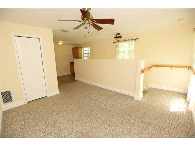 CORAL LAKE - Residential