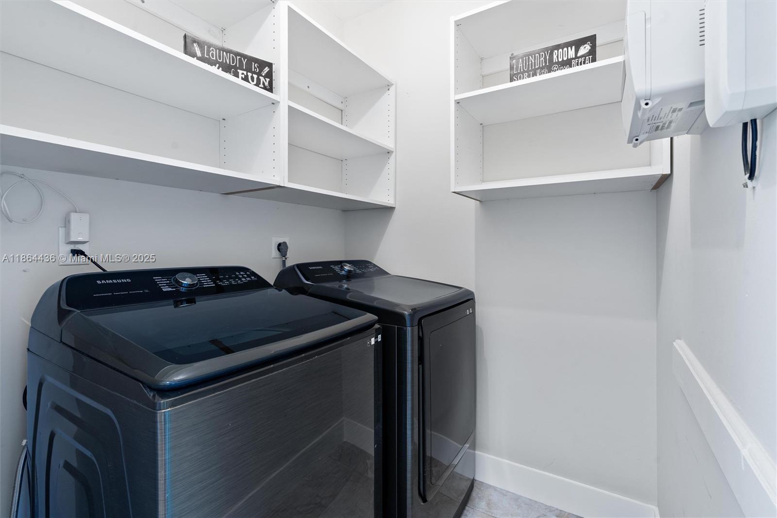 VILLAS AT WOODMONT TR 73 - Residential