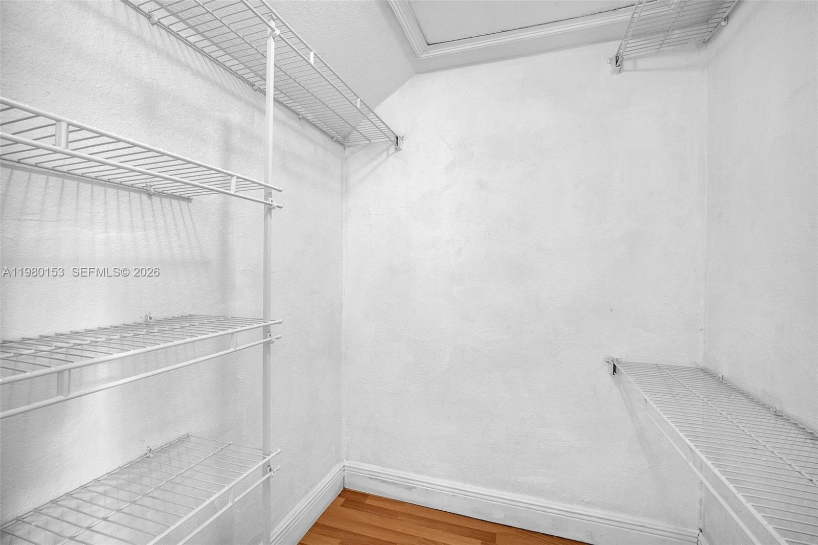 VIRGINIA POINTE CONDO - Residential Lease