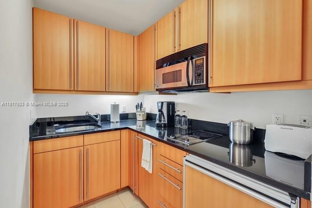 MILLENNIUM TOWER CONDOMIN - Residential