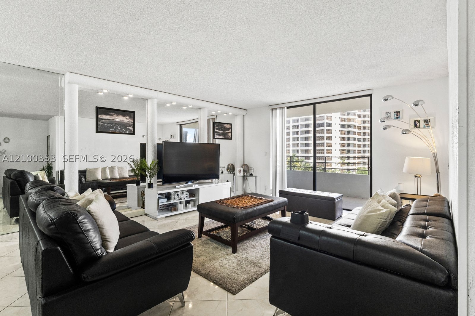 600 Three Islands Blvd 612
