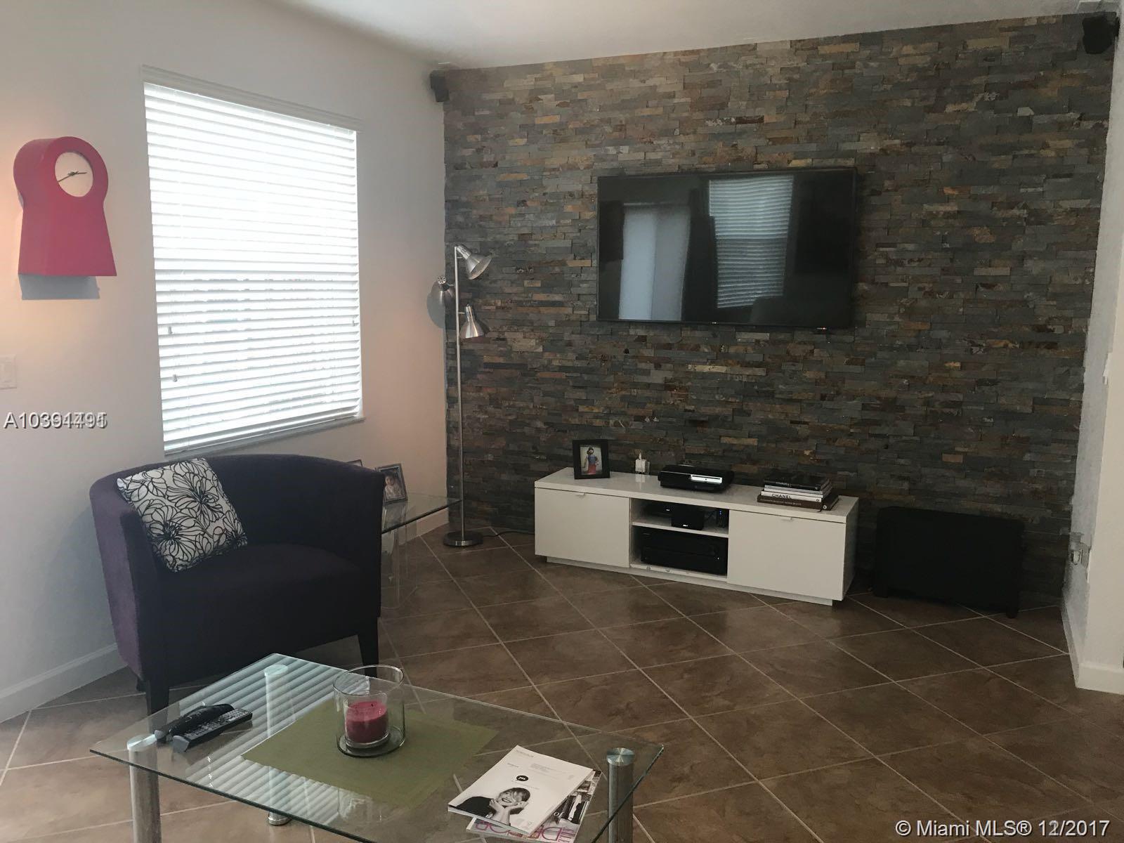 LAKES BY THE BAY EVE REPL - Residential Lease