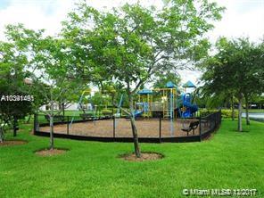 LAKES BY THE BAY EVE REPL - Residential Lease