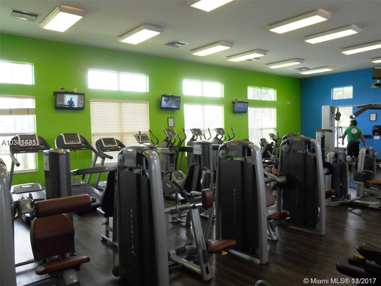 LAKES BY THE BAY EVE REPL - Residential Lease