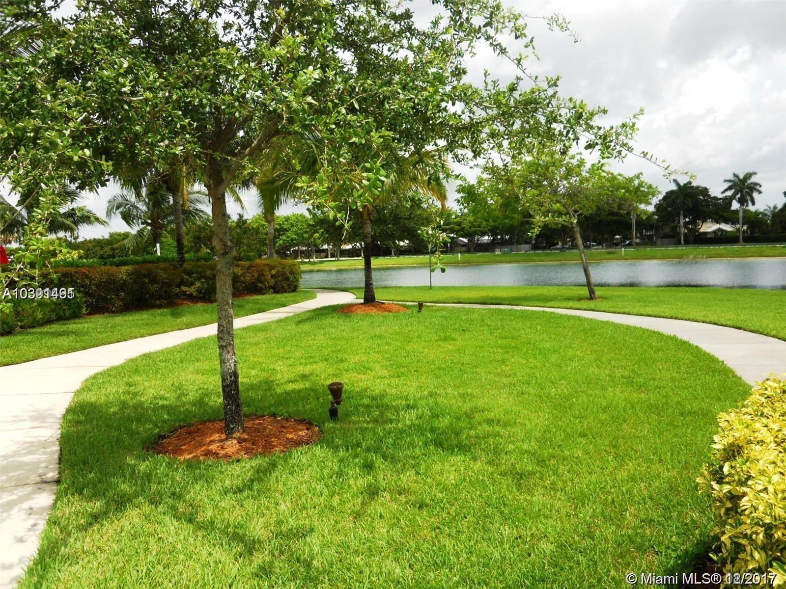 LAKES BY THE BAY EVE REPL - Residential Lease