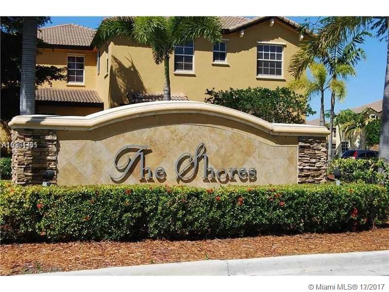 LAKES BY THE BAY EVE REPL - Residential Lease