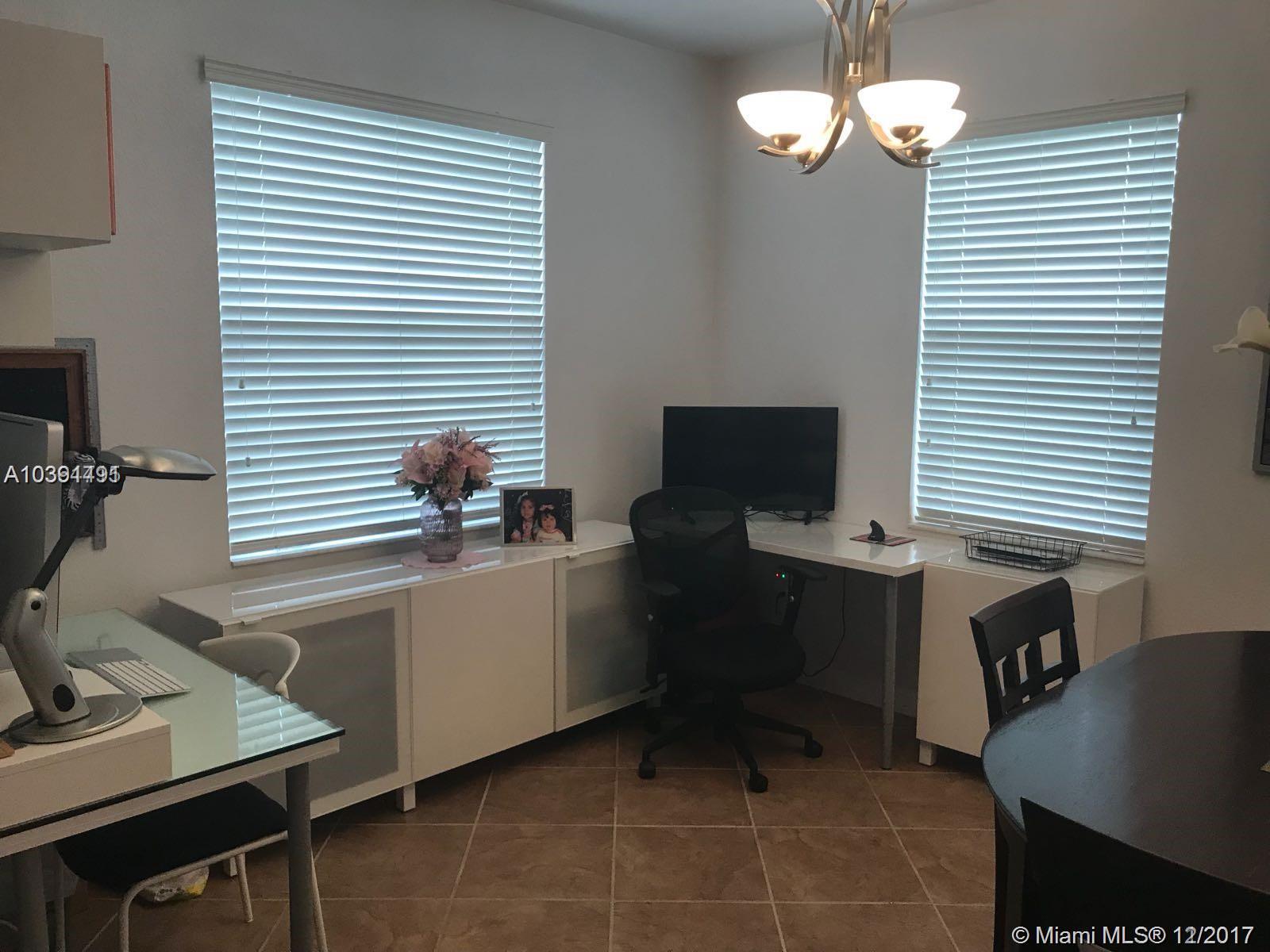 LAKES BY THE BAY EVE REPL - Residential Lease