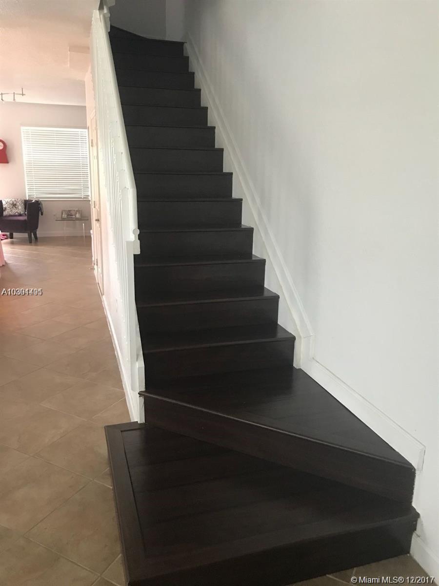 LAKES BY THE BAY EVE REPL - Residential Lease