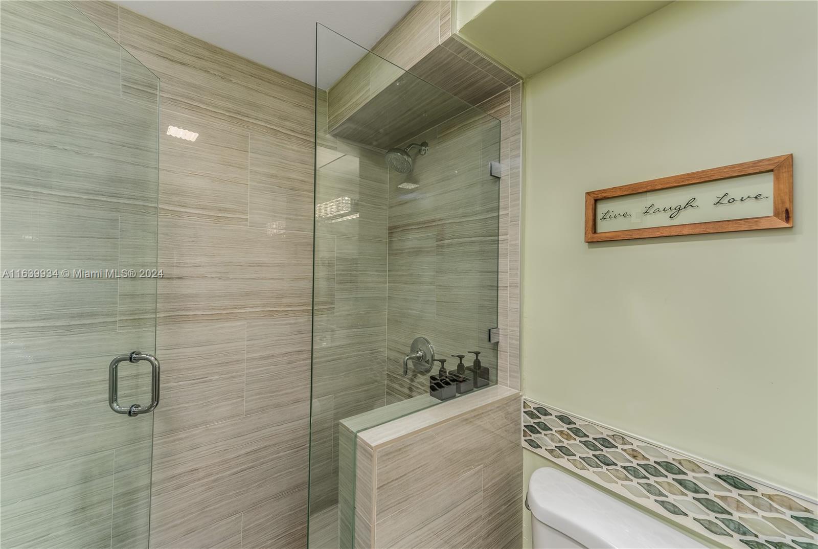 MARBELLA TOWER CONDO - Residential