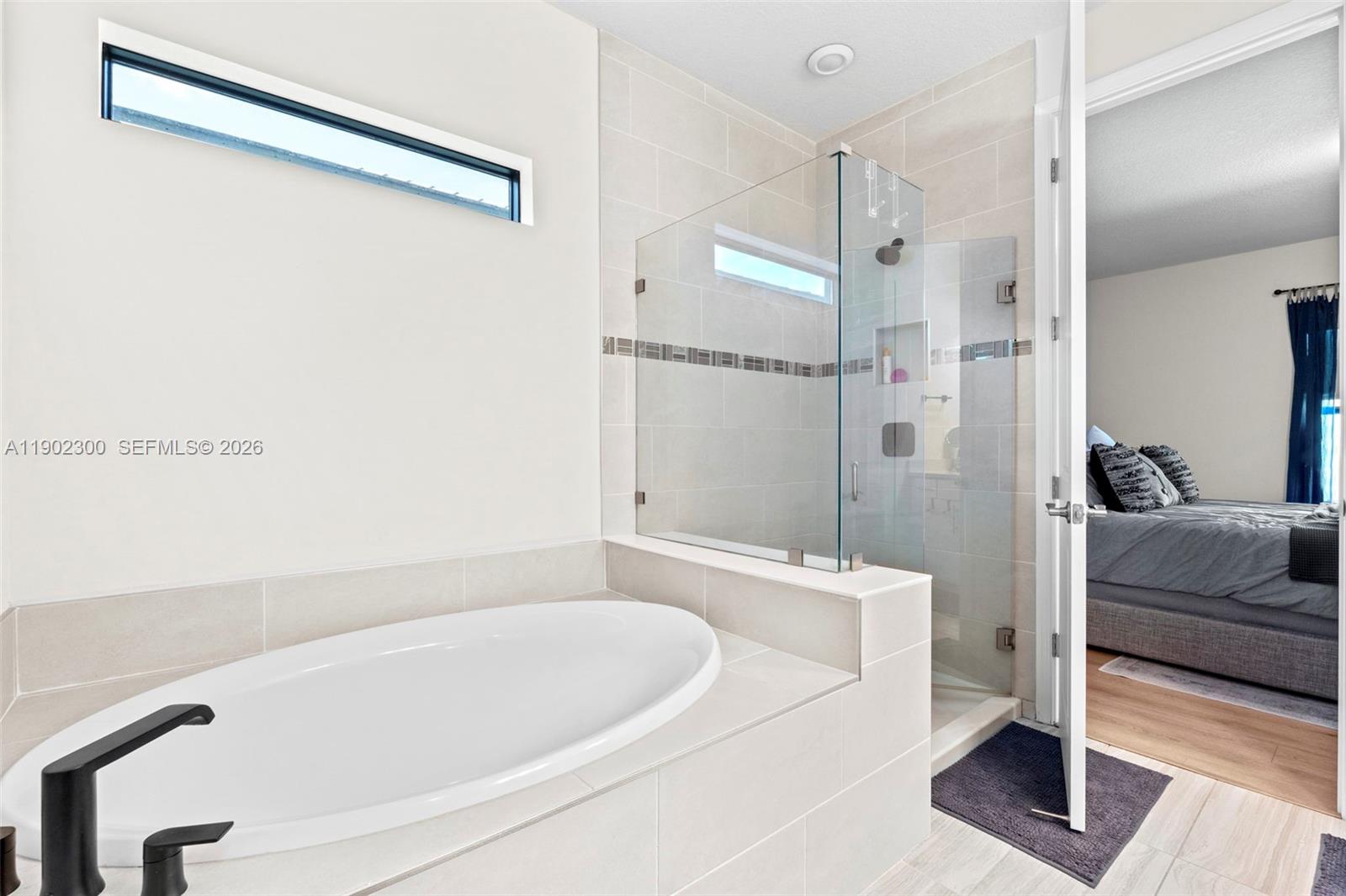 OAK TREE PROPERTY REDEVEL - Residential