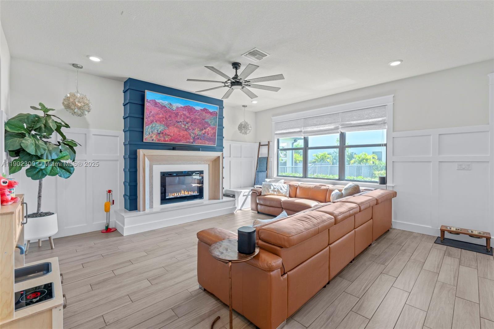 OAK TREE PROPERTY REDEVEL - Residential