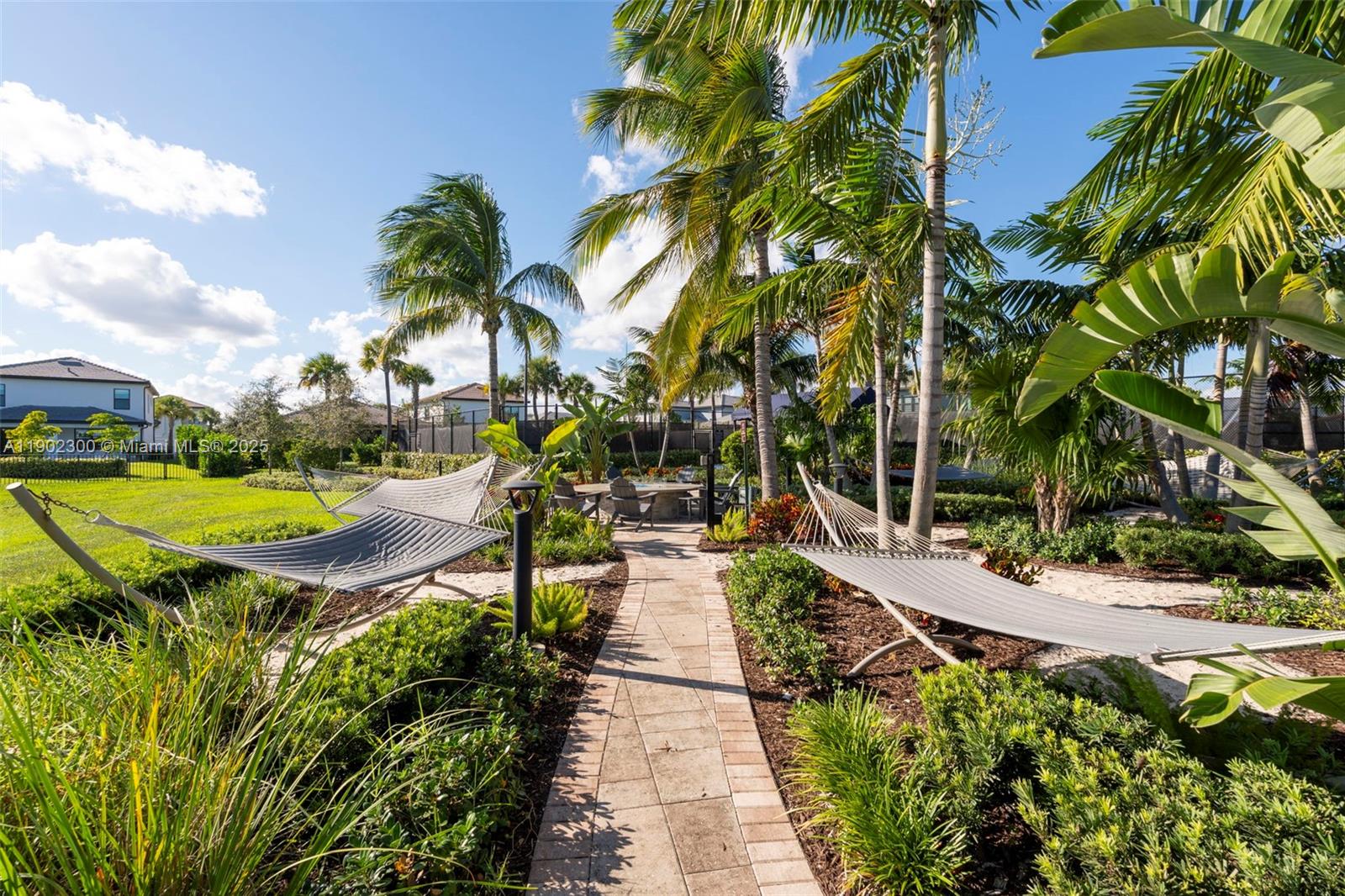 OAK TREE PROPERTY REDEVEL - Residential