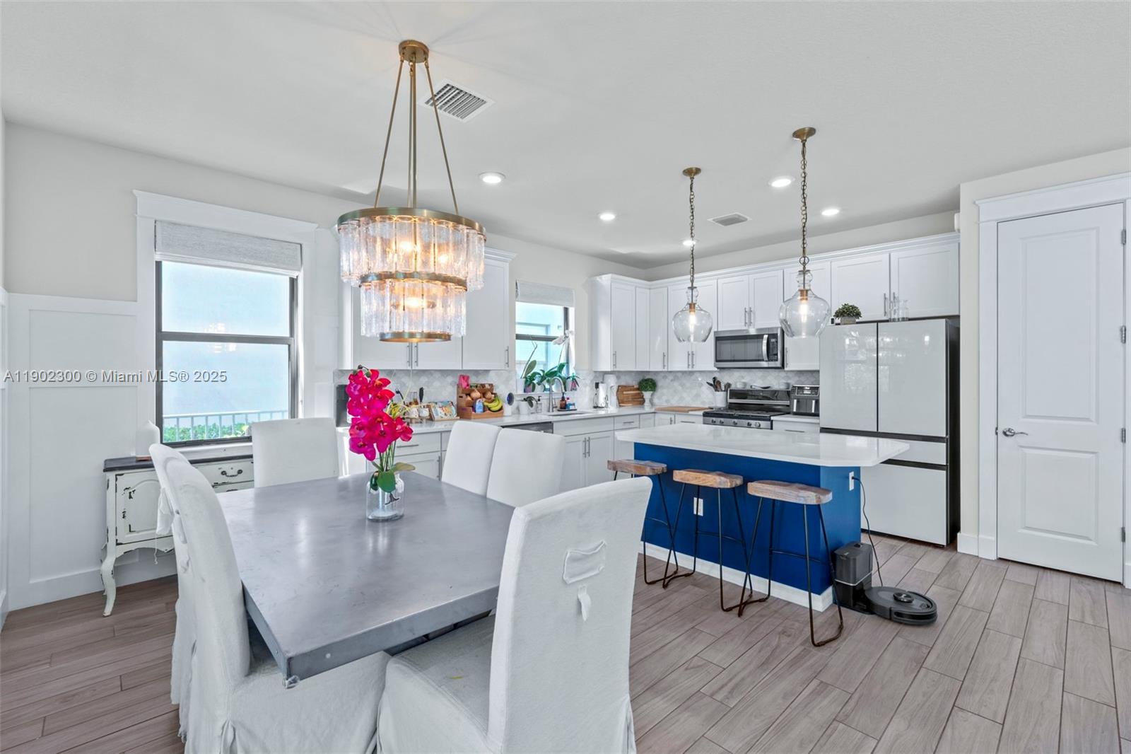 OAK TREE PROPERTY REDEVEL - Residential