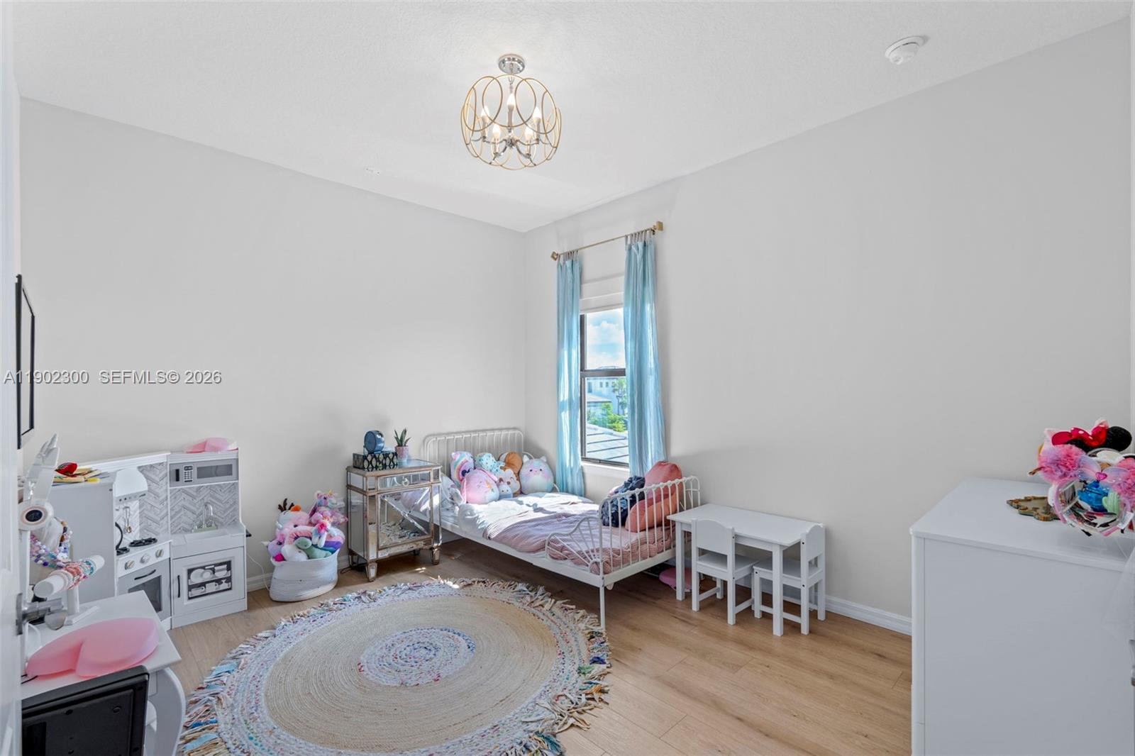 OAK TREE PROPERTY REDEVEL - Residential