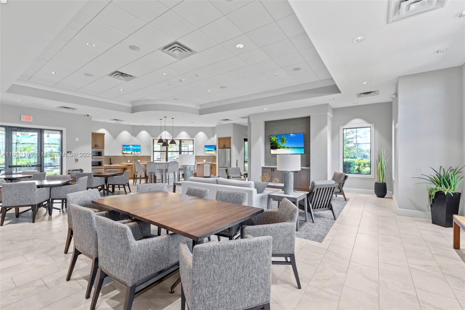 OAK TREE PROPERTY REDEVEL - Residential