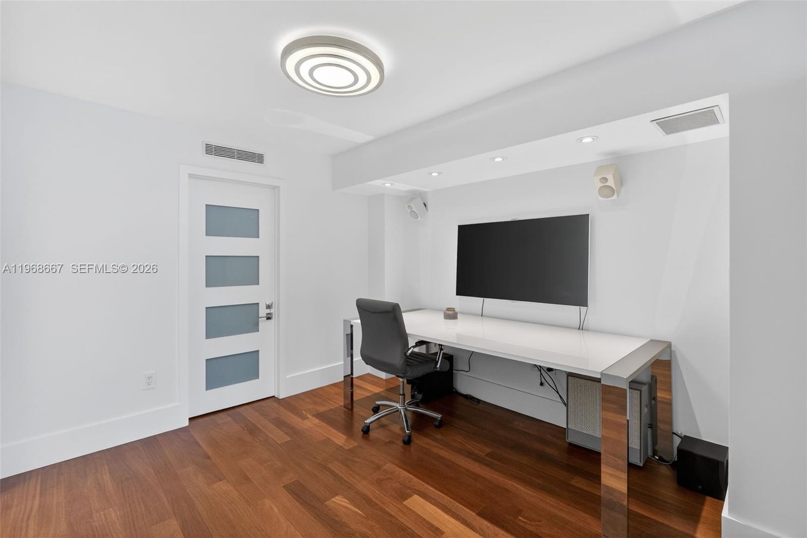 MAR-AZUL CONDO - Residential