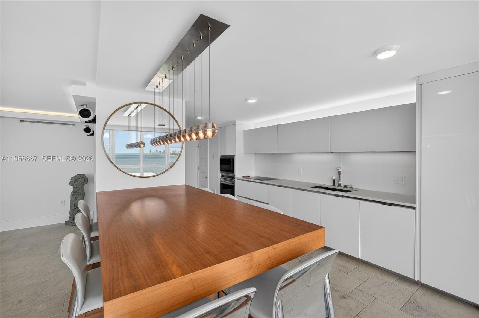 MAR-AZUL CONDO - Residential