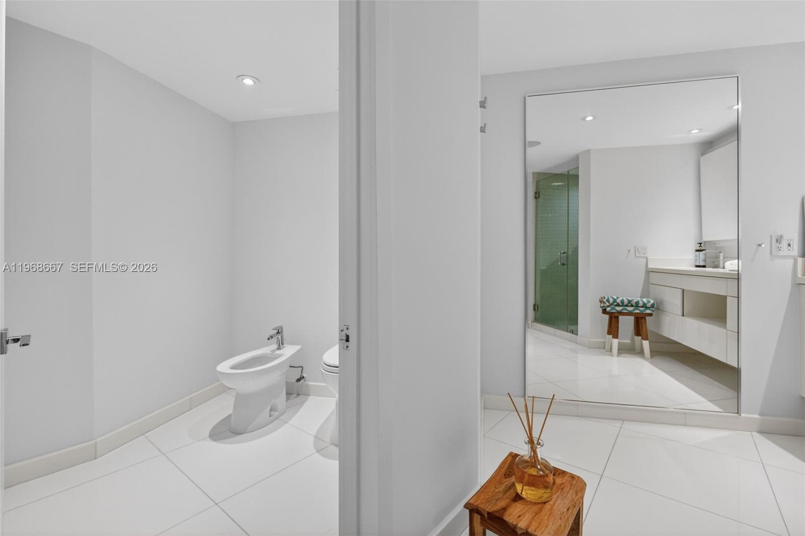 MAR-AZUL CONDO - Residential