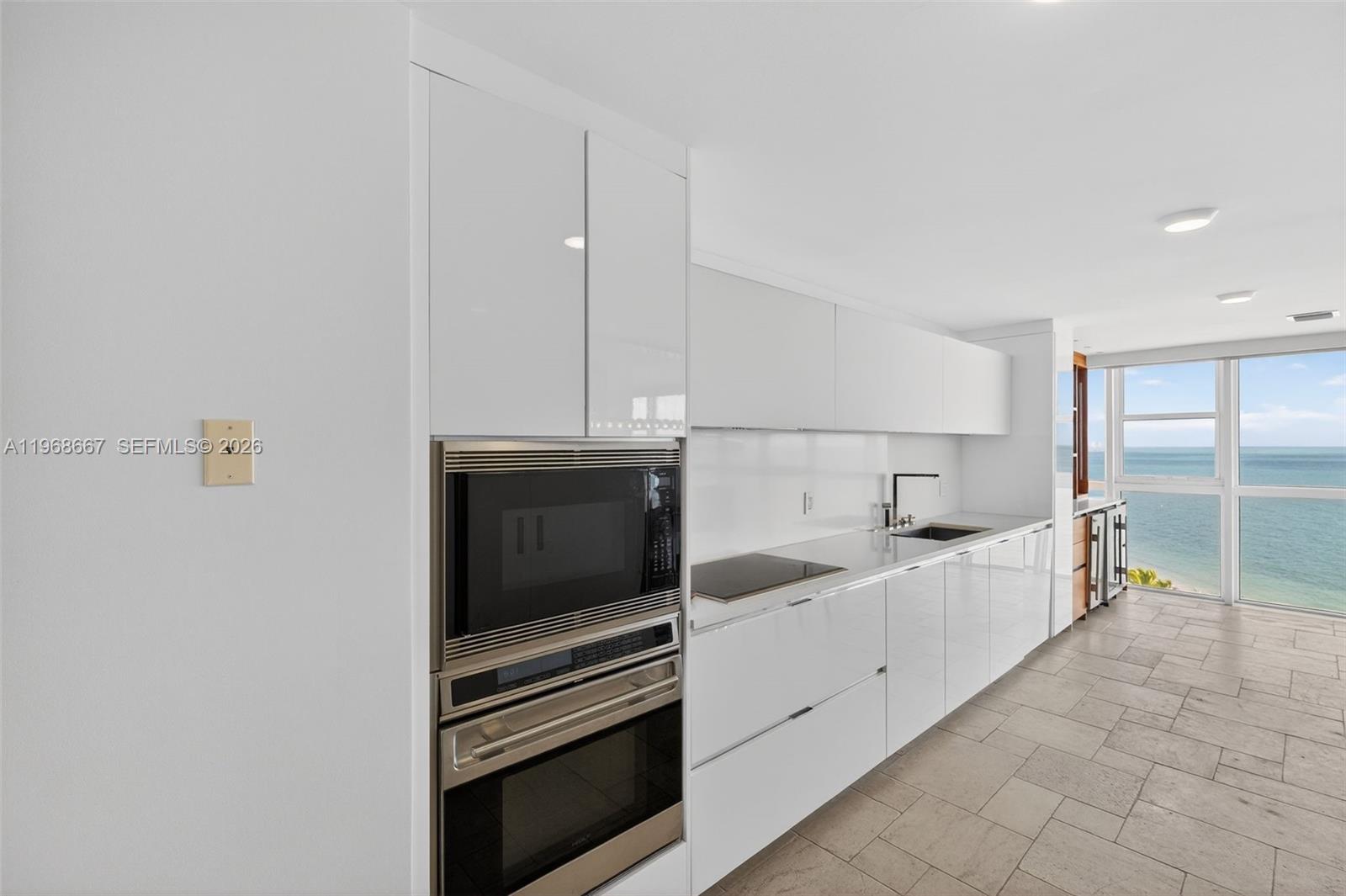 MAR-AZUL CONDO - Residential