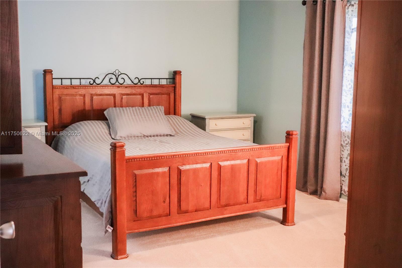 Golden Lakes Village Condo - Residential