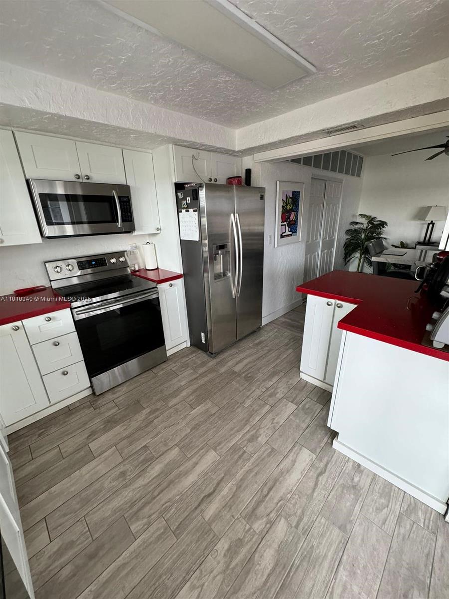 ELDORADO PLAZA WEST CONDO - Residential