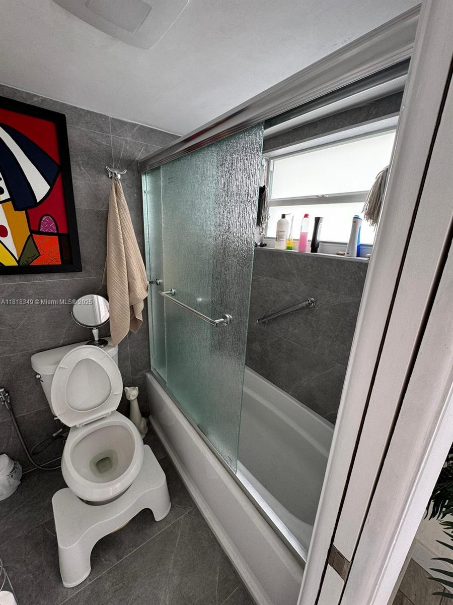 ELDORADO PLAZA WEST CONDO - Residential