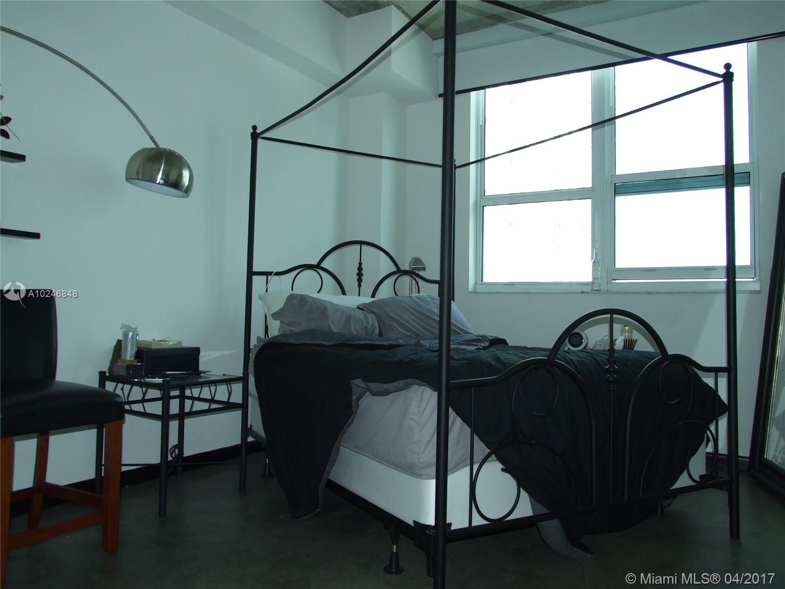 THE LOFT DOWNTOWN II COND - Residential Lease