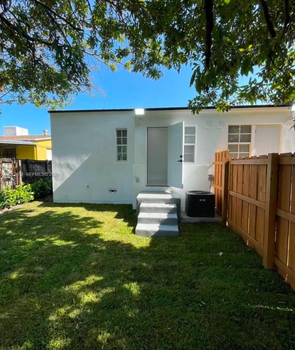 MELROSE HGTS SEC 4 - Residential Lease
