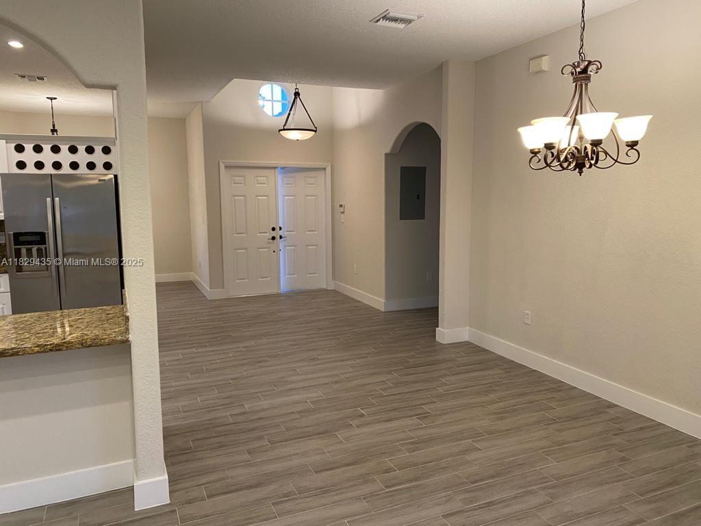5521 SW 158th Ct, Miami, FL, 33185/$635,000 4 5521 SW 158th Ct