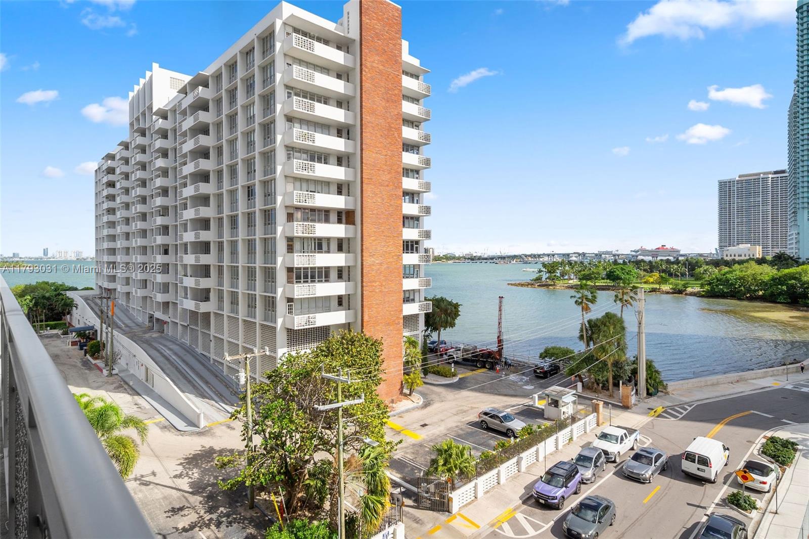 Rental Property at 2150 N Bayshore Dr 0406, Miami, Broward County, Florida - Bedrooms: 1 
Bathrooms: 2  - $4,118 MO.