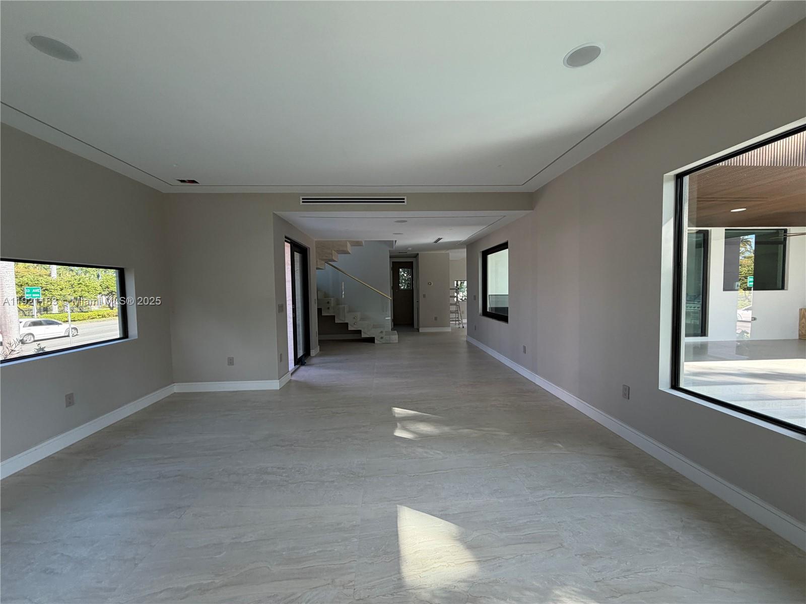 HOLLYWOOD LAKES SECTION 1 - Residential