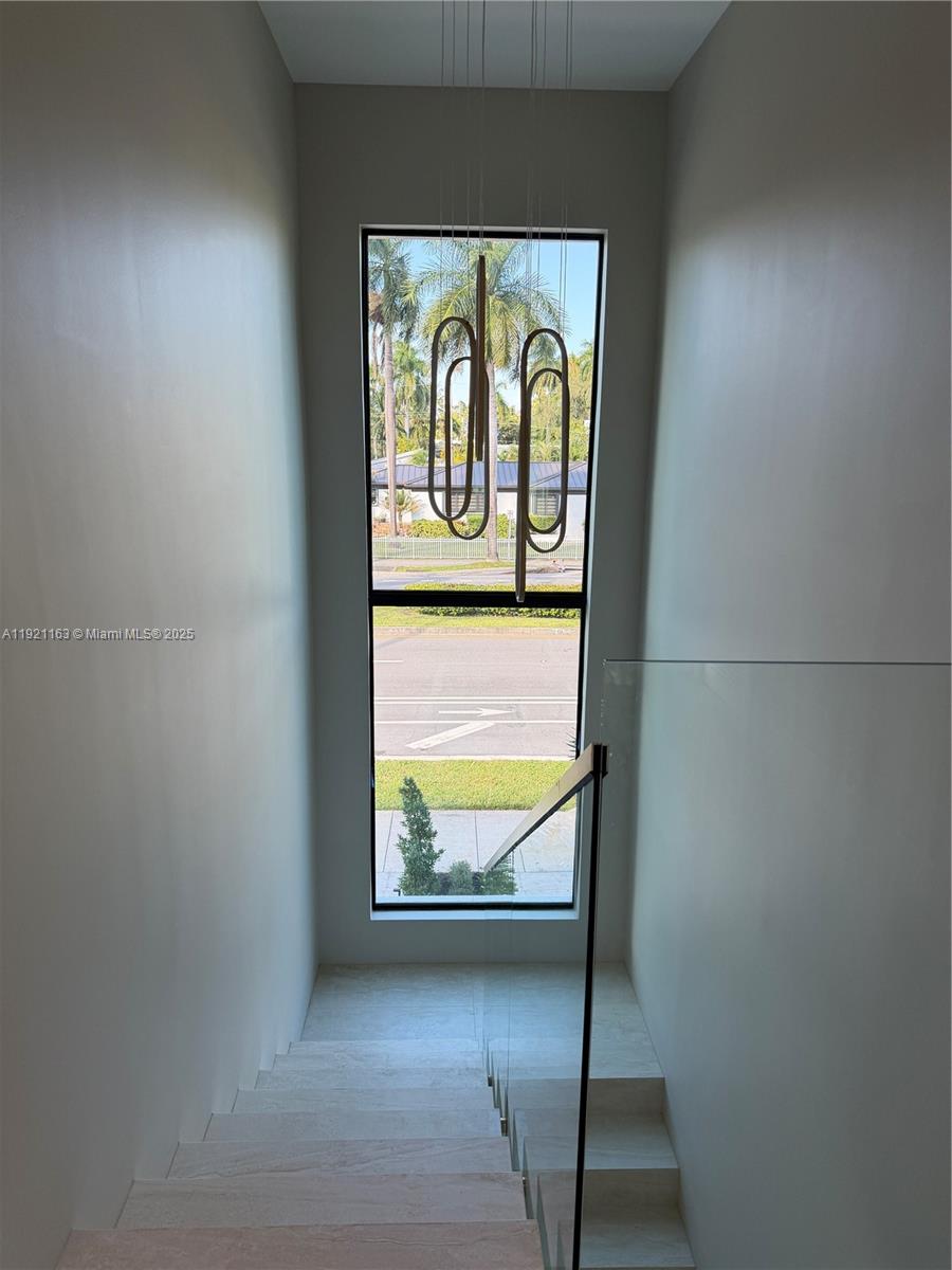 HOLLYWOOD LAKES SECTION 1 - Residential