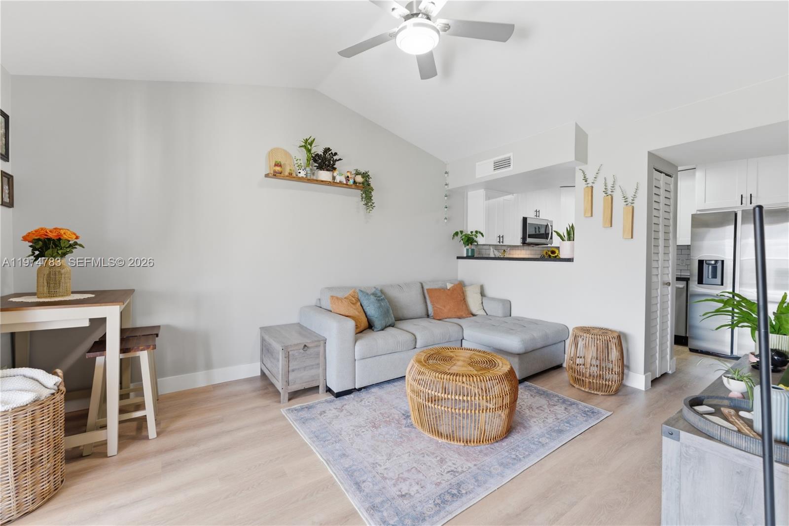 HAMMOCKS TRAILS CONDO - Residential