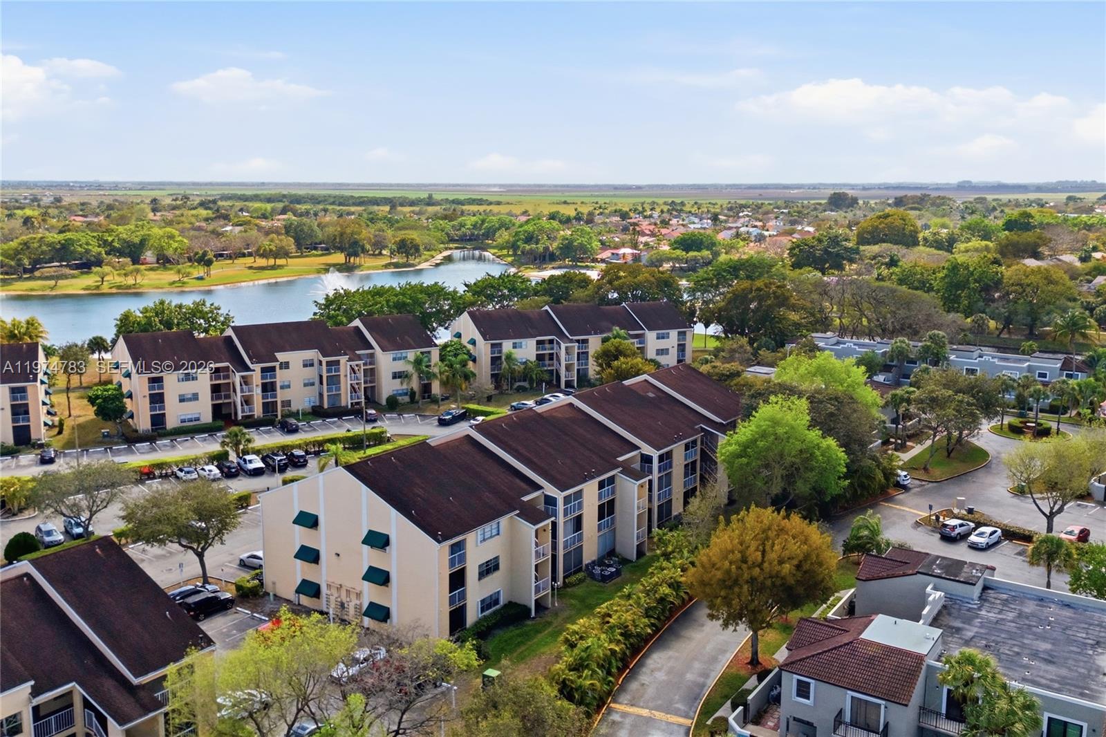 HAMMOCKS TRAILS CONDO - Residential