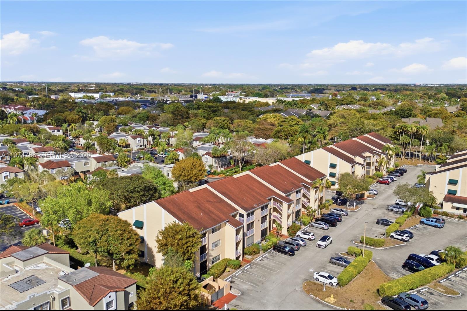 HAMMOCKS TRAILS CONDO - Residential