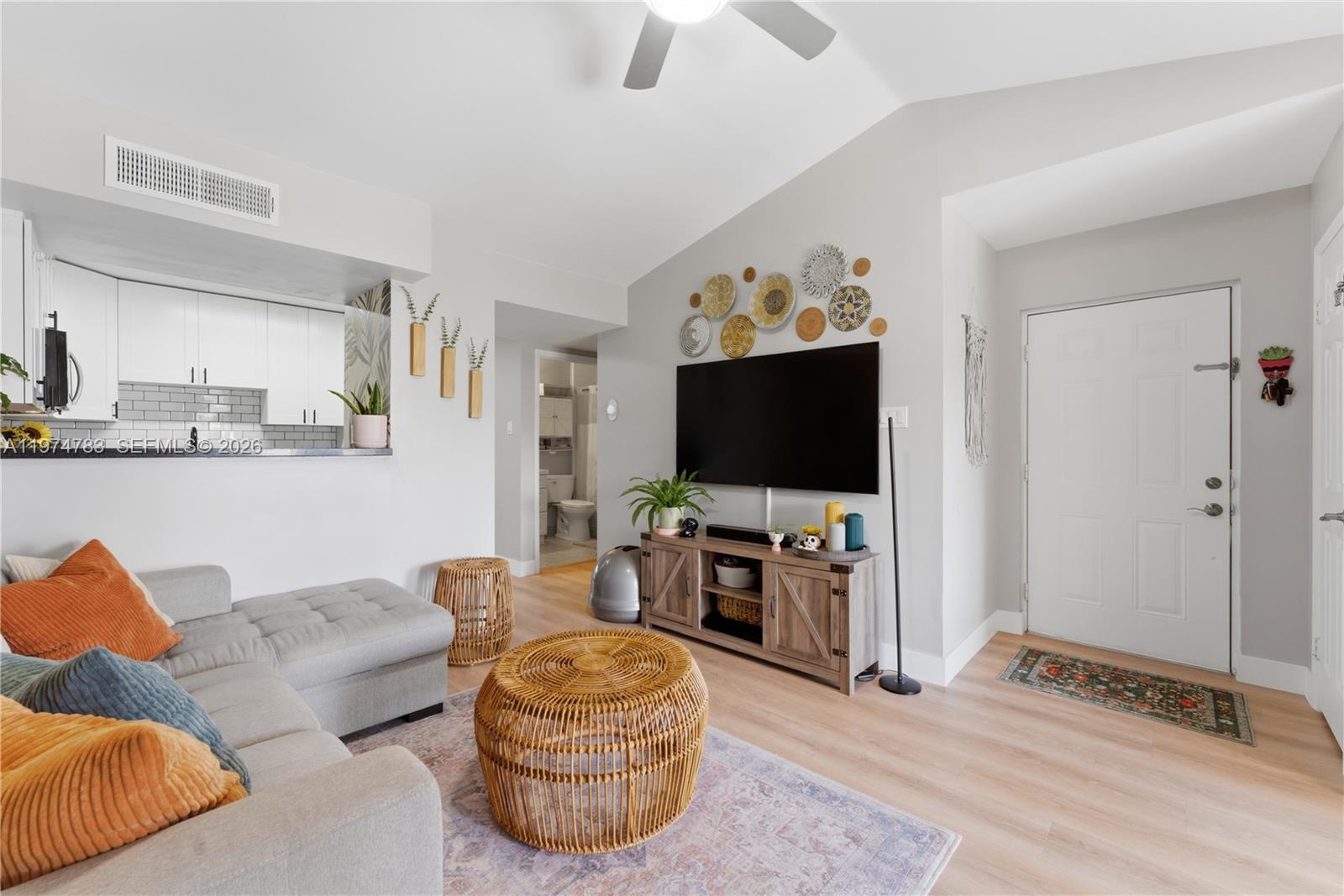 HAMMOCKS TRAILS CONDO - Residential