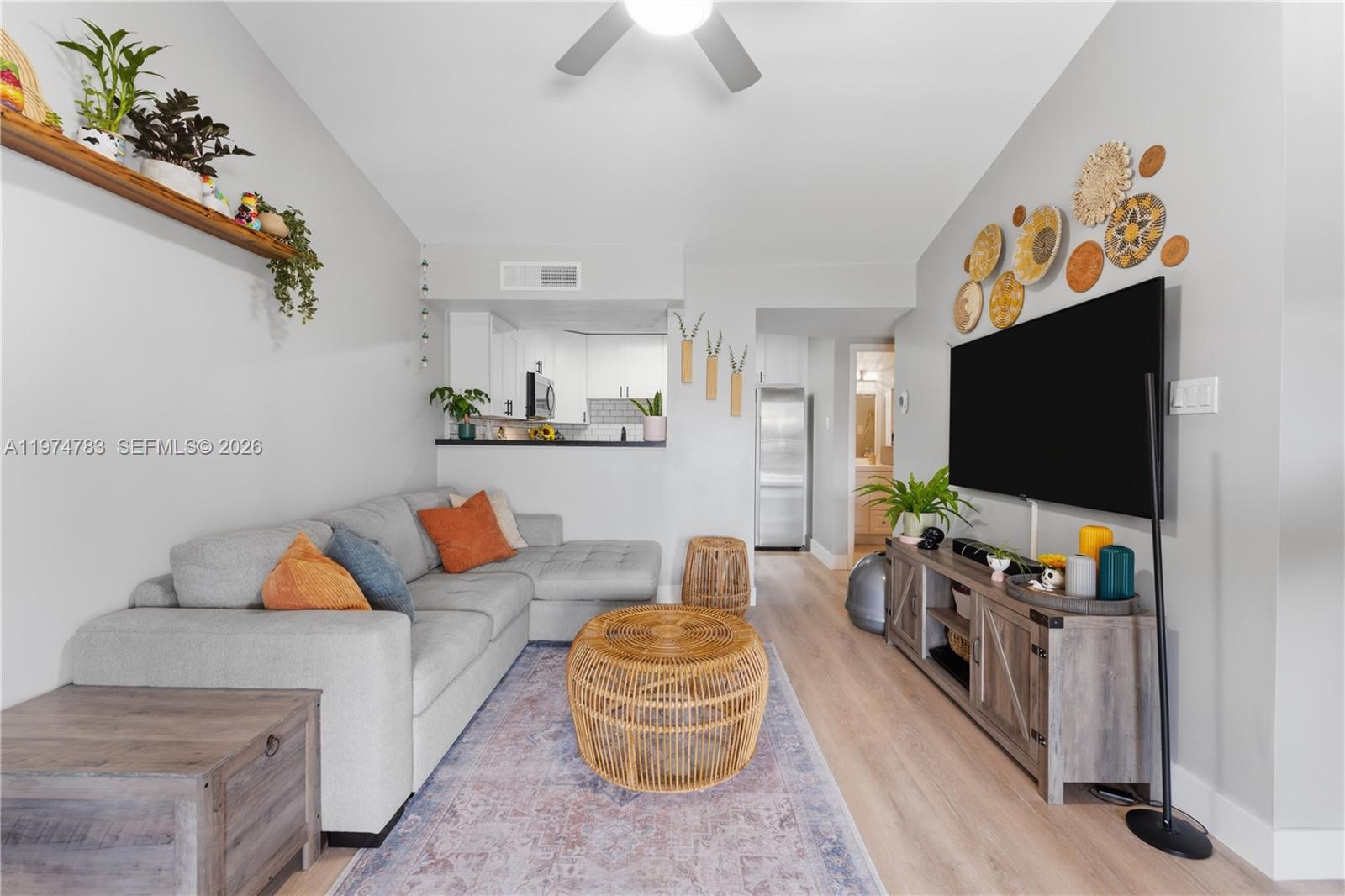 HAMMOCKS TRAILS CONDO - Residential