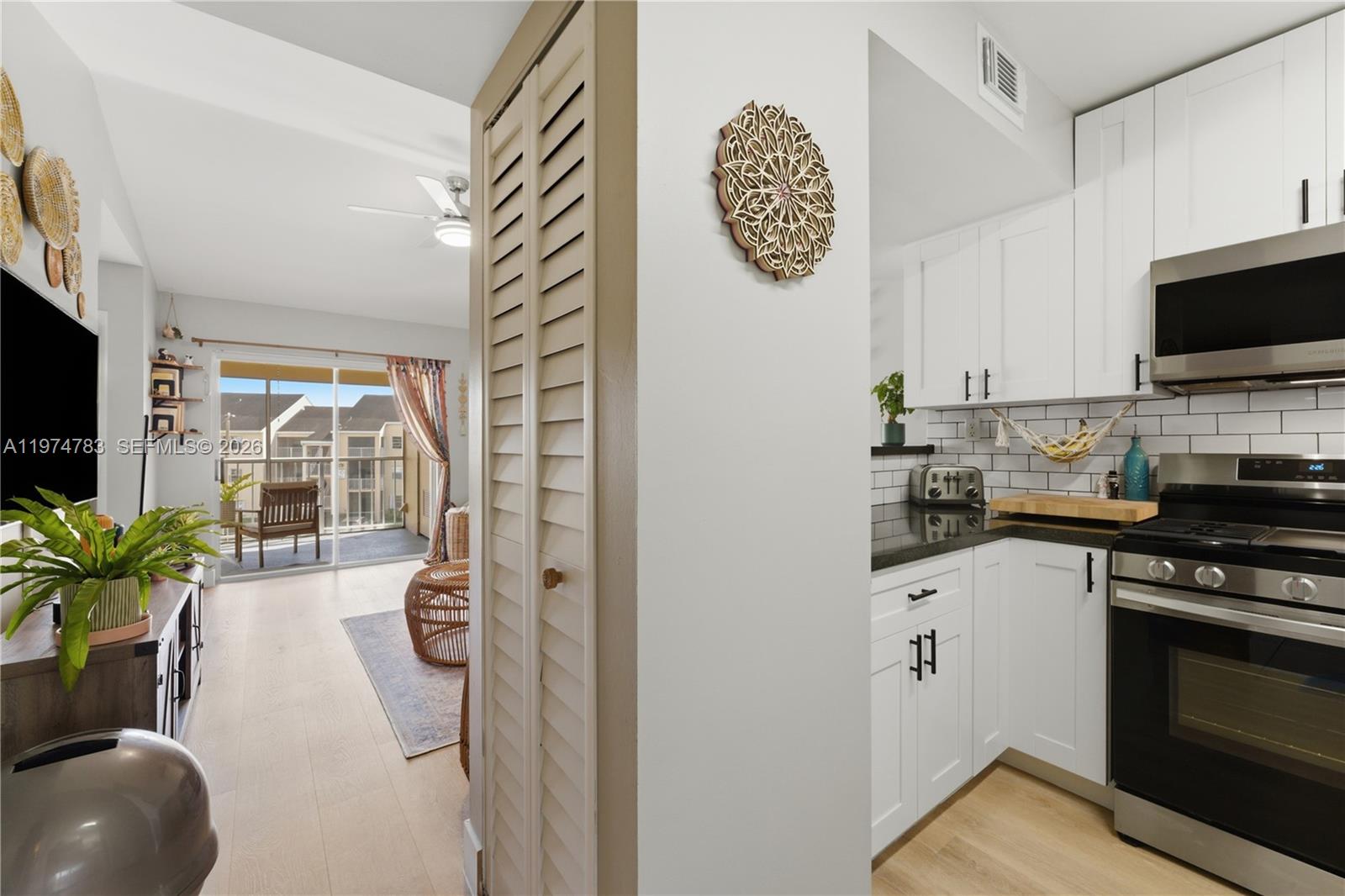 HAMMOCKS TRAILS CONDO - Residential