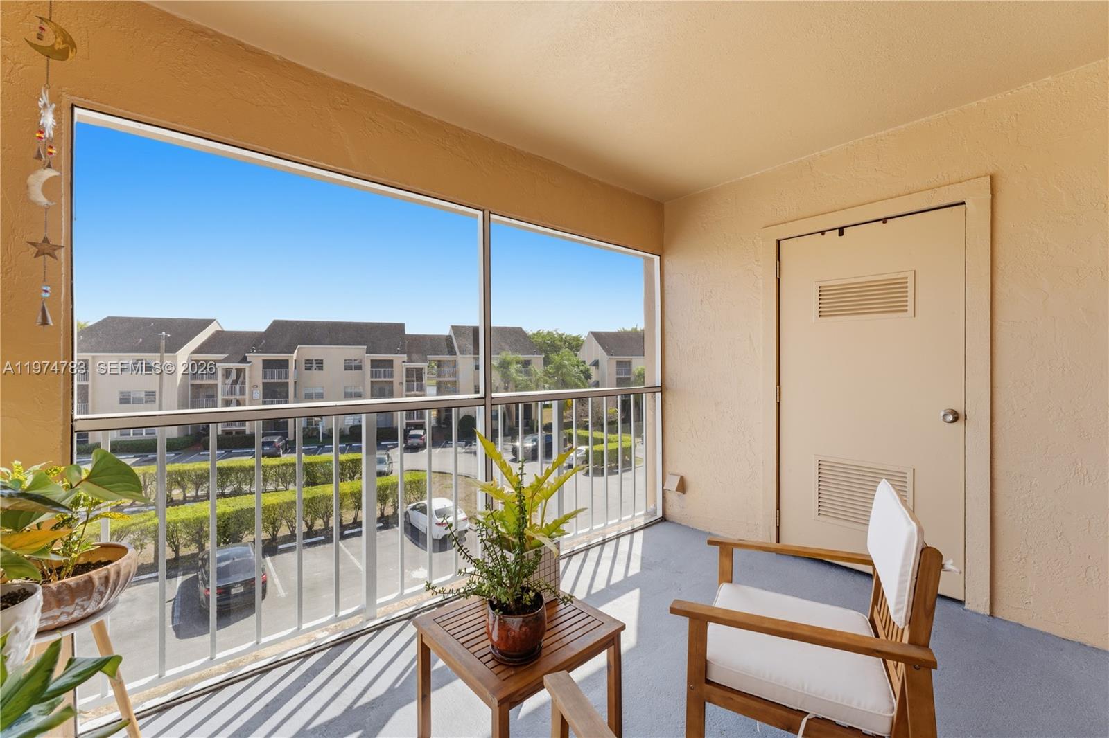 HAMMOCKS TRAILS CONDO - Residential