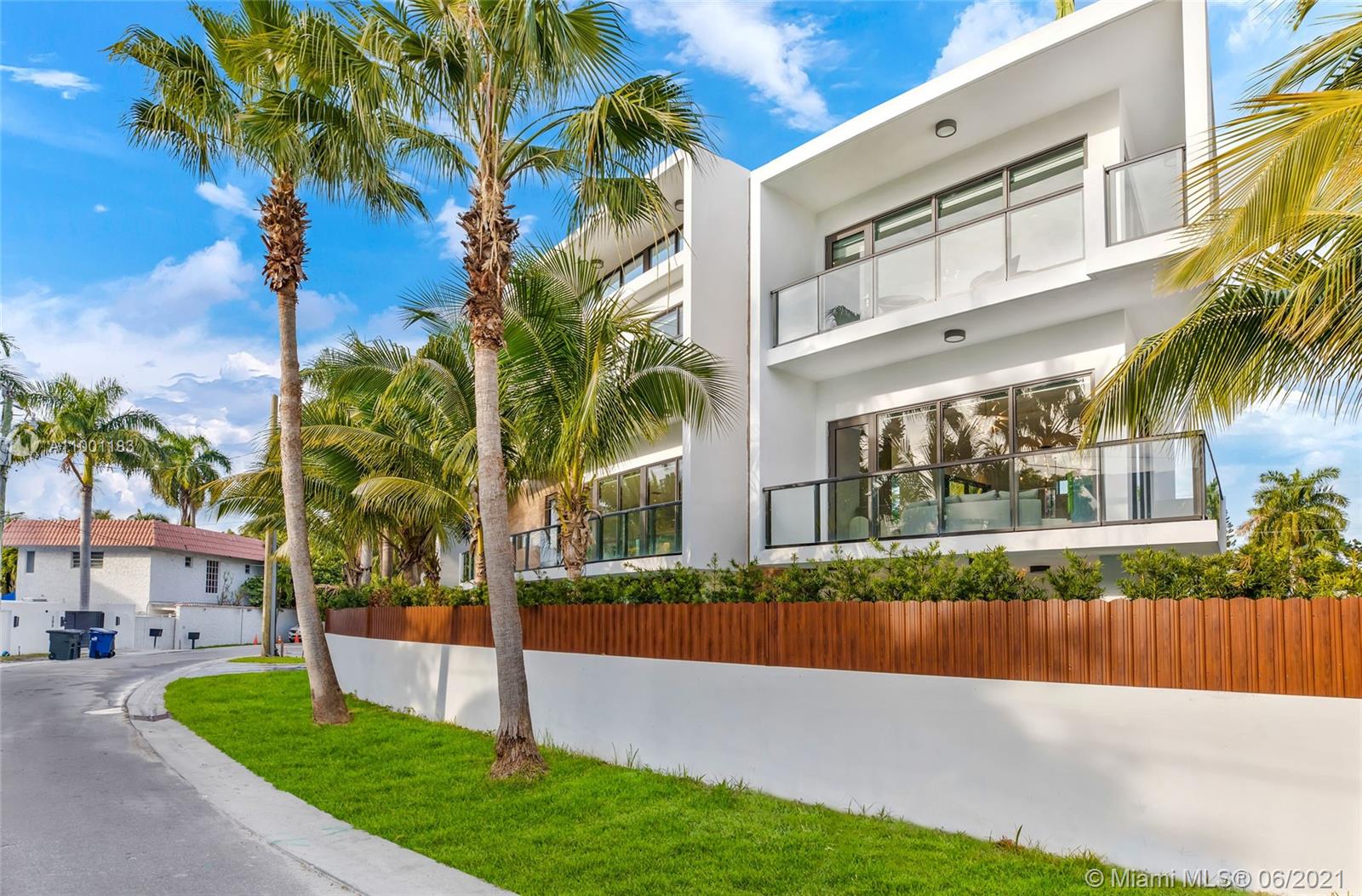 RIVIERA 1ST & 2ND ADDN AM - Residential