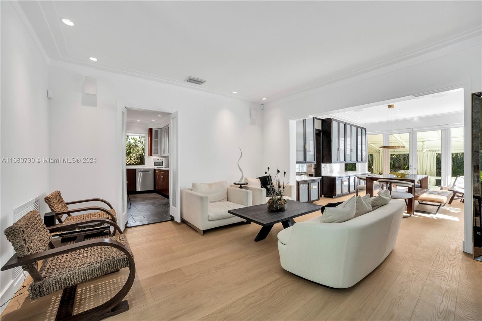 NAUTILUS EXTENSION - Residential