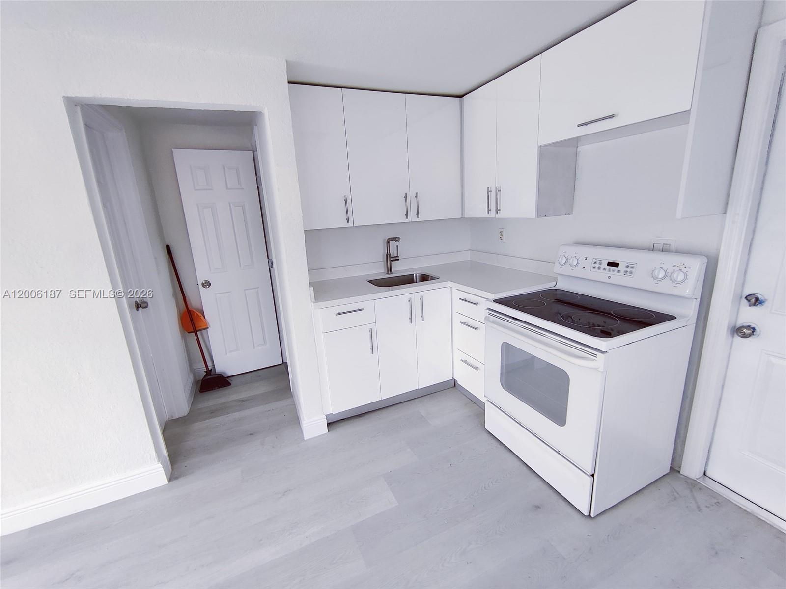 FLORAL HEIGHTS SEC B - Residential Income