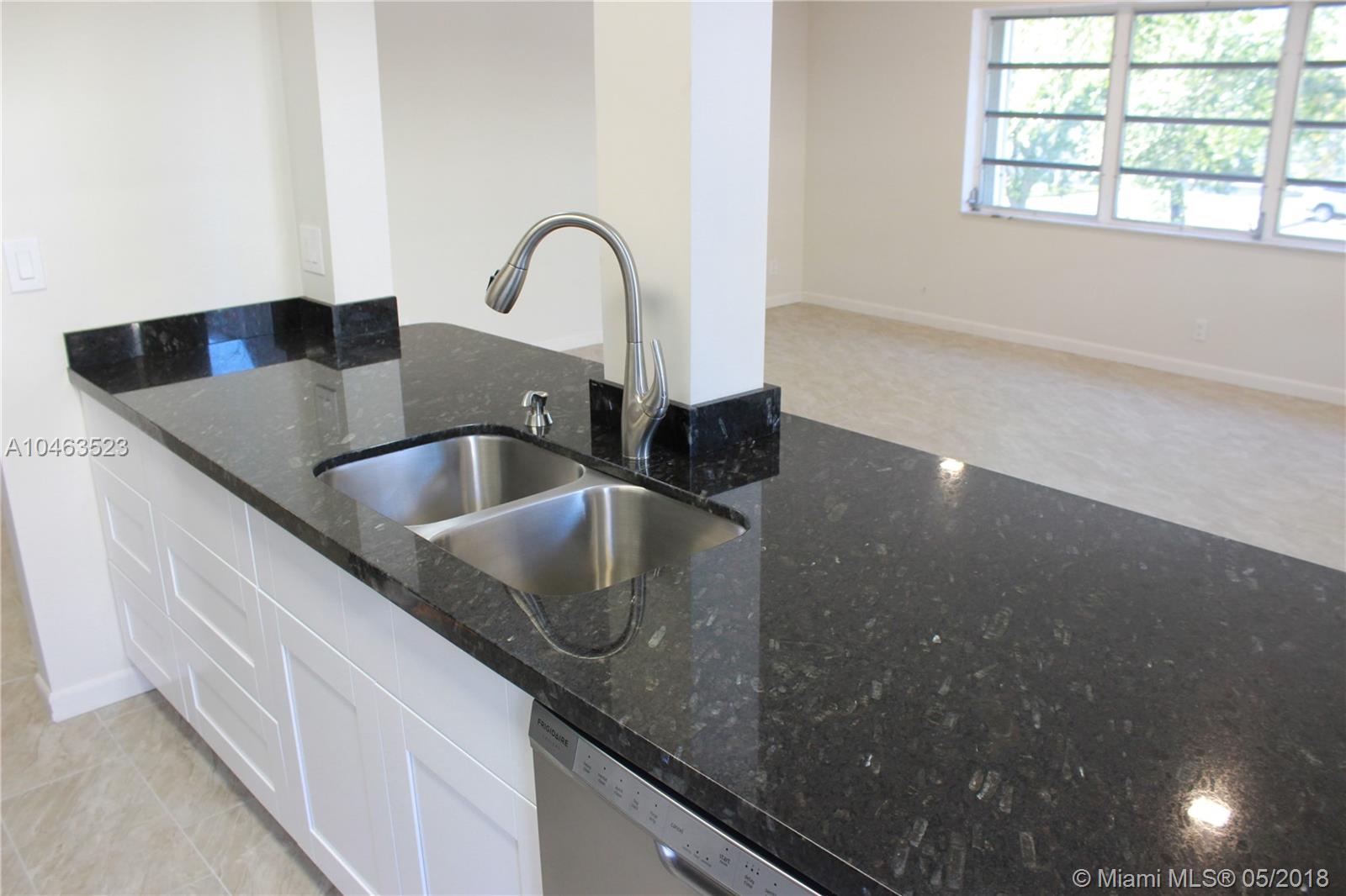 HAMPTON COURT CONDO - Residential Lease